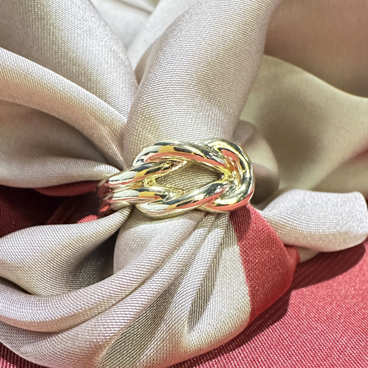 Scarf Ring: Interlocking Rings